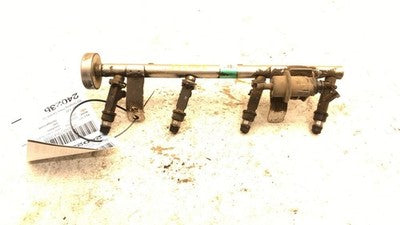 2000-2002 Chevy Cavalier Complete Fuel Rail With Injectors Set Loaded Oem 2.2L