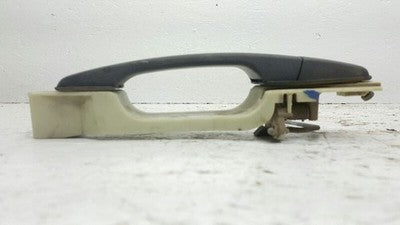 2005 Chevy Equinox Passenger Door Handle Exterior Door Front 20795369