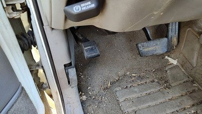 95 Chevy Silverado 1500 Parking Brake Pedal Assembly Oem Complete Emergency Unit