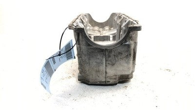 2008-2011 Chevy Impala Engine Oil Pan With Good Drain Plug Oem 3.5L 12604911