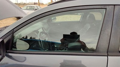 2016-2021 Hyundai Tucson Driver Left Front Side Window Door Glass Oem 82410D3030