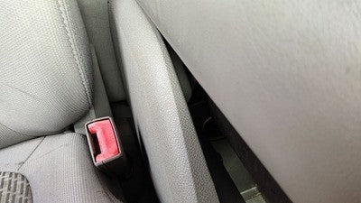 2010-12 Chevy Traverse Passenger Right Front Seat Belt Buckle Receiver Oem Gray