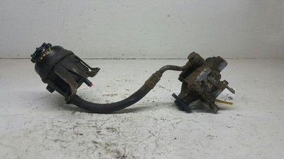 1994-1995 BMW 318I Power Steering Pump With Reservoir Tank bottle 32411141681