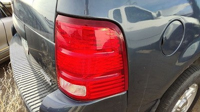 2002-2005 Ford Explorer Passenger Right Tail Light Brake Lamp Oem Rear