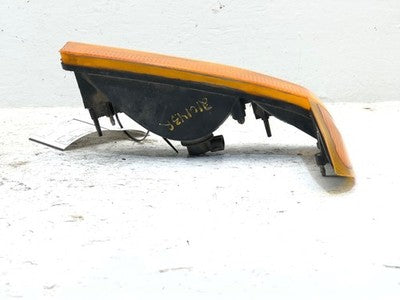 2001 F350 Super Duty Passenger Right Front Turn Signal Light Lamp Fender Mounted
