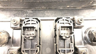 2007-2009 Chrysler Aspen Temperature Control Module In Dash Heater Ac Head Unit