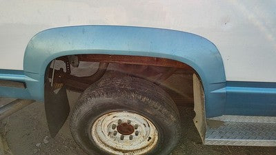 1993 Gmc Sierra 2500 Passenger Right Rear Wheel Flare Moulding Oem Back