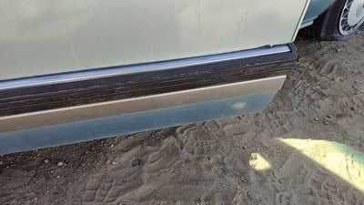 1993 Buick Lesabre Driver Left Front Moulding From Door Oem Trim Strip