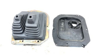 1996 Nissan Pickup Hardbody Shifter Boot Assembly Oem 4X4 Mt