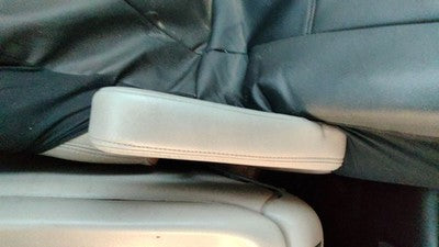 2000-2001 Chevy Suburban Passenger Right Arm Rest Oem Leather Seat Front