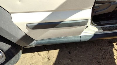2005 Jeep Liberty Passenger Right Rear Moulding From Door Oem Back Trim Strip