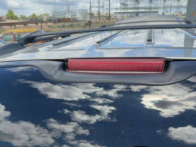 00-06 Chevy Suburban Third Brake Light Middle Lamp Oem