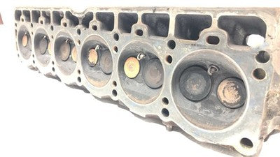 1987-1990 Jeep Wrangler Yj Cylinder Head 4.2l Cast 3661 Oem 83503322