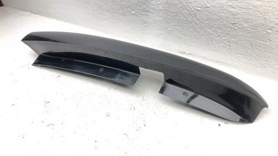 1994 Chevy Suburban Driver Left Rear Moulding On Corner Panel Oem