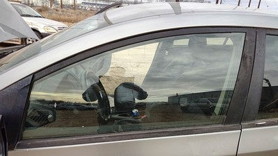 2007-2012 Nissan Sentra Driver Left Front Side Window Door Glass Oem 80301Et000
