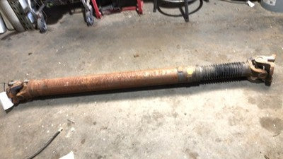 16 Ram 4500 Rear Drive Shaft Back Driveline 6.7L At 4X4 Chassis Cab Regular Cab