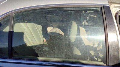 1998-2011 Lincoln Town Car Passenger Right Rear Side Window Door Glass Oem Back