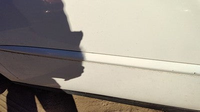 05-09 Lacrosse Driver Left Front Moulding From Door Oem Trim Strip White 40U