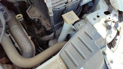 2004-2007 Dodge Caravan Coolant Reservoir Radiator Overflow Tank Bottle Oem