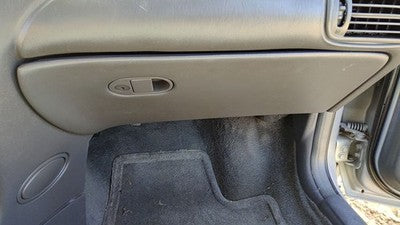 98-01 Oldsmobile Intrigue Glove Box Assembly Complete Door With Latch Gray 14B