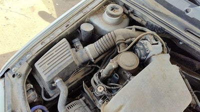 00-02 Cabrio Convertible Air Intake Cleaner Filter Box Housing With Tube 2.0L