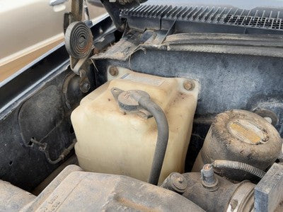 92-99 Silverado 1500 Coolant Reservoir Radiator Overflow Tank Bottle Oem 5.7L