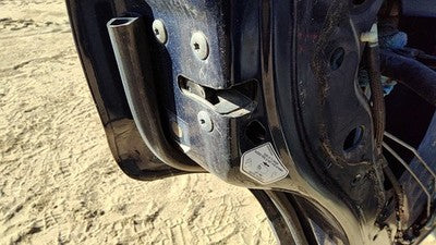 2004 Jeep Grand Cherokee Driver Left Rear Door Latch With Rods/Cables Oem Back