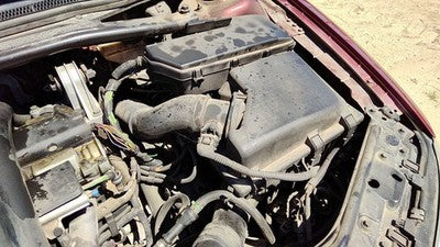 2001-07 Volvo V70 Xc Complete Air Intake Filter Box Housing With Tube 2.4L Turbo