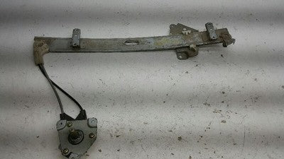 1986-1997 Nissan Hardbody Pickup Passenger Front Window Regulator Manual