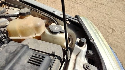 07-09 Chevy Equinox Windshield Washer Fluid Reservoir With Pump Oem Wiper Tank