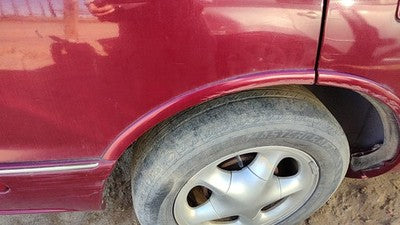 1996 Olds 88 Passenger Right Rear Moulding On Quarter Panel Oem Red