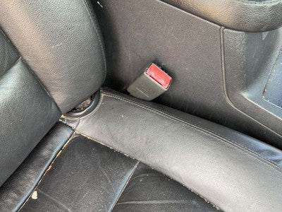 06-07 Fivehundred Passenger Right Front Seat Belt Buckle Receiver Oem Black Hw