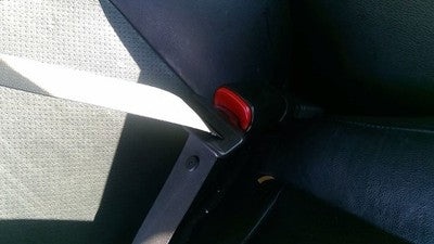 06-10 Mercury Mountaineer Passenger Right Front Seat Belt Buckle Receiver Black
