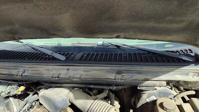 1999 F250 Super Duty Windshield Wiper Cowl Vent Trim Panel Oem Cover