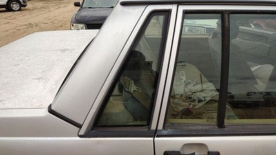 85-92 Volvo 740 Passenger Right Rear Quarter Glass Back Side Window Oem 13699236
