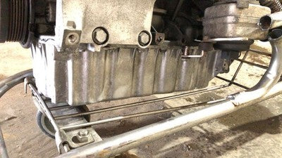2005-2010 Vw Jetta Engine Oil Pan With Good Drain Plug Oem 1.9l Turbo Diesel