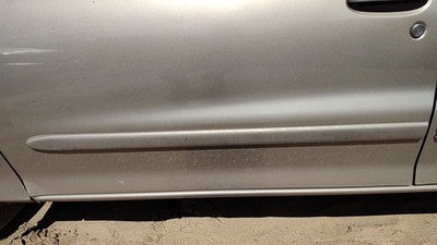 95-05 Chevy Cavalier Driver Left Front Moulding From Door Trim Strip Gold 49U