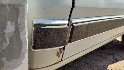 1984 Dodge D350 Passenger Right Rear Lower Moulding On Cab Corner Oem