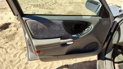 2000 Chevy Malibu Driver Left Front Door Trim Panel With Master Switch 92d Gray