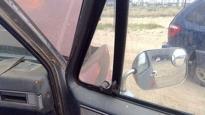 73-87 Sierra K10 1500 Passenger Right Front Vent Window Small Door Glass W Frame