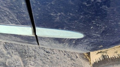 2001 Dodge Caravan Driver Left Rear Moulding On Quarter Panel Oem