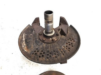 1980-1985 Ford F150 Passenger Right Front Spindle Steering Knuckle 4X4
