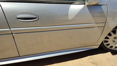 04-08 Grand Prix Passenger Right Front Moulding From Door Trim Strip Silver 12U