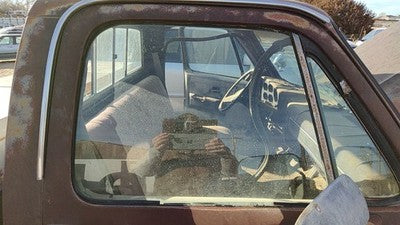 1981-1991 Gmc Sierra C3500 Passenger Right Front Side Window Door Glass Oem