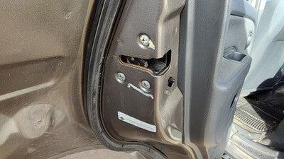 2000-2004 Nissan Xterra Driver Left Rear Door Latch With Rods/Cables Oem Back
