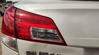 2010-2014 Subaru Legacy Outback Driver Left Inner Tail Light Brake Lamp Oem Rear