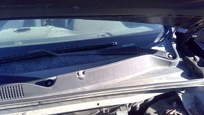2011-2015 Kia Sorento Driver Left Windshield Wiper Arm Oem Blade Lever