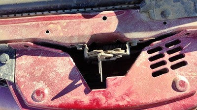 2003-2004 Mitsubishi Outlander Hood Latch Assembly With Bracket Oem Mn133539
