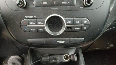 2017-2019 Kia Soul Temperature Control Module In Dash Heater Ac Head Unit Oem