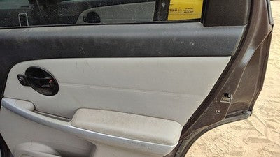 05-07 Equinox Passenger Right Rear Door Trim Panel With Switches Back Gray 142